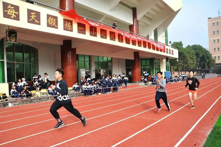 深圳哪里有室内篮球健身